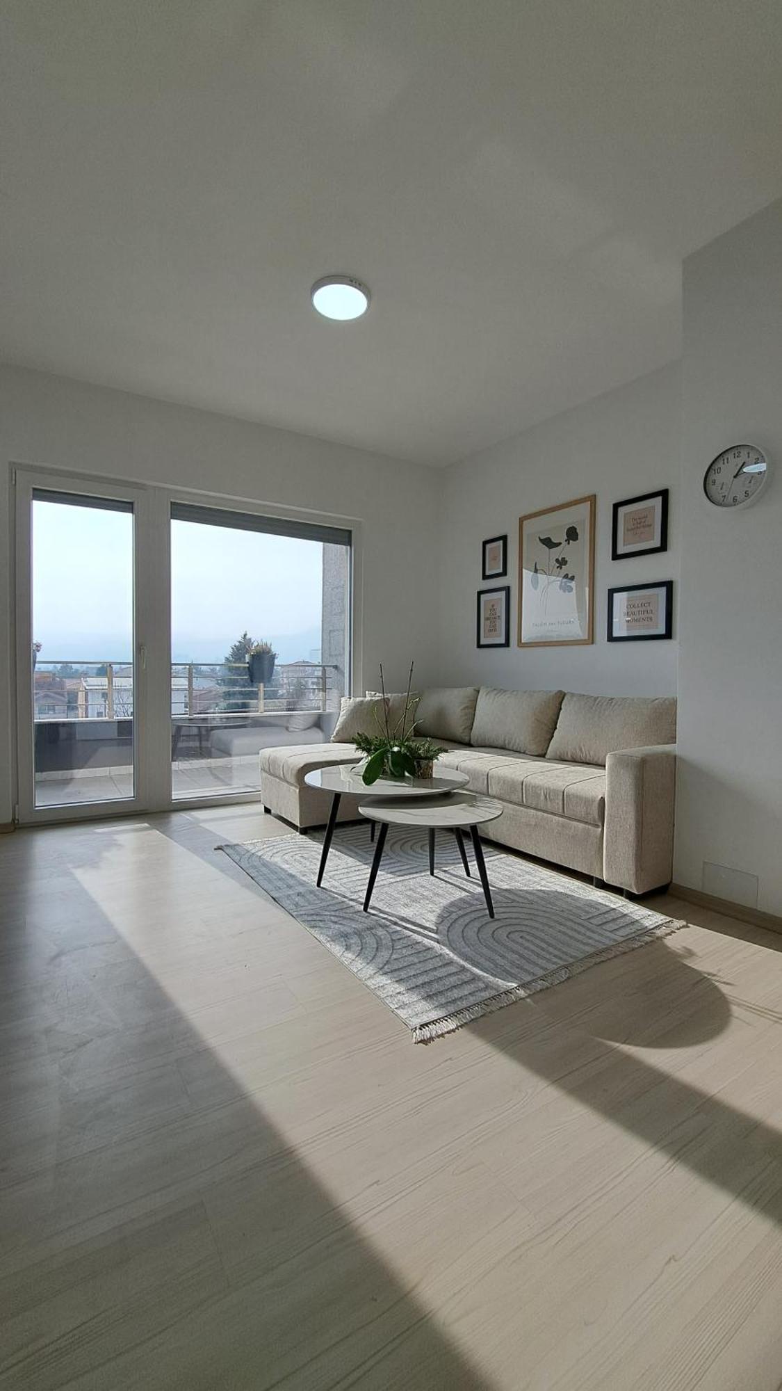 T20 Apartments 스코페 외부 사진